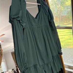 Elegant Green Women's Dress